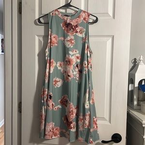 Pink Lilly pink and mint greenflower shift dress size Small
